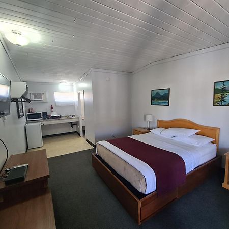Sundowner Motel Кеш-Крік Екстер'єр фото