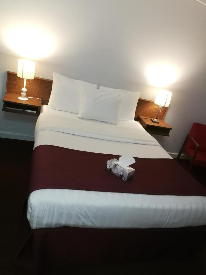 Sundowner Motel Кеш-Крік Екстер'єр фото